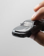 MINIGT 1/64 - 尼桑 Skyline GT-R 深金属灰 (NISMO BCNR33 CRS 版本)