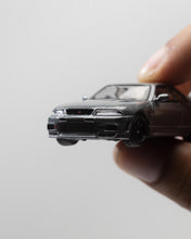 MINIGT 1/64 - 尼桑 Skyline GT-R 深金属灰 (NISMO BCNR33 CRS 版本)