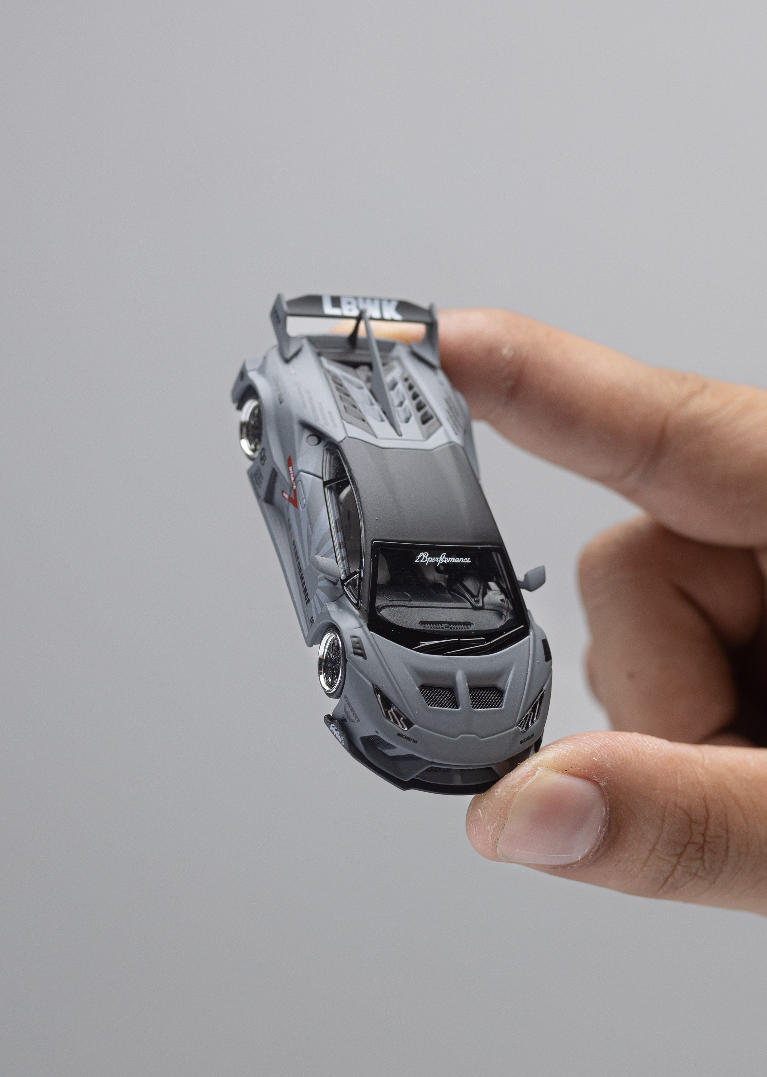 MJ MODEL 1:64 兰博基尼 HURACAN LP610 GT LB-剪影宽体套件