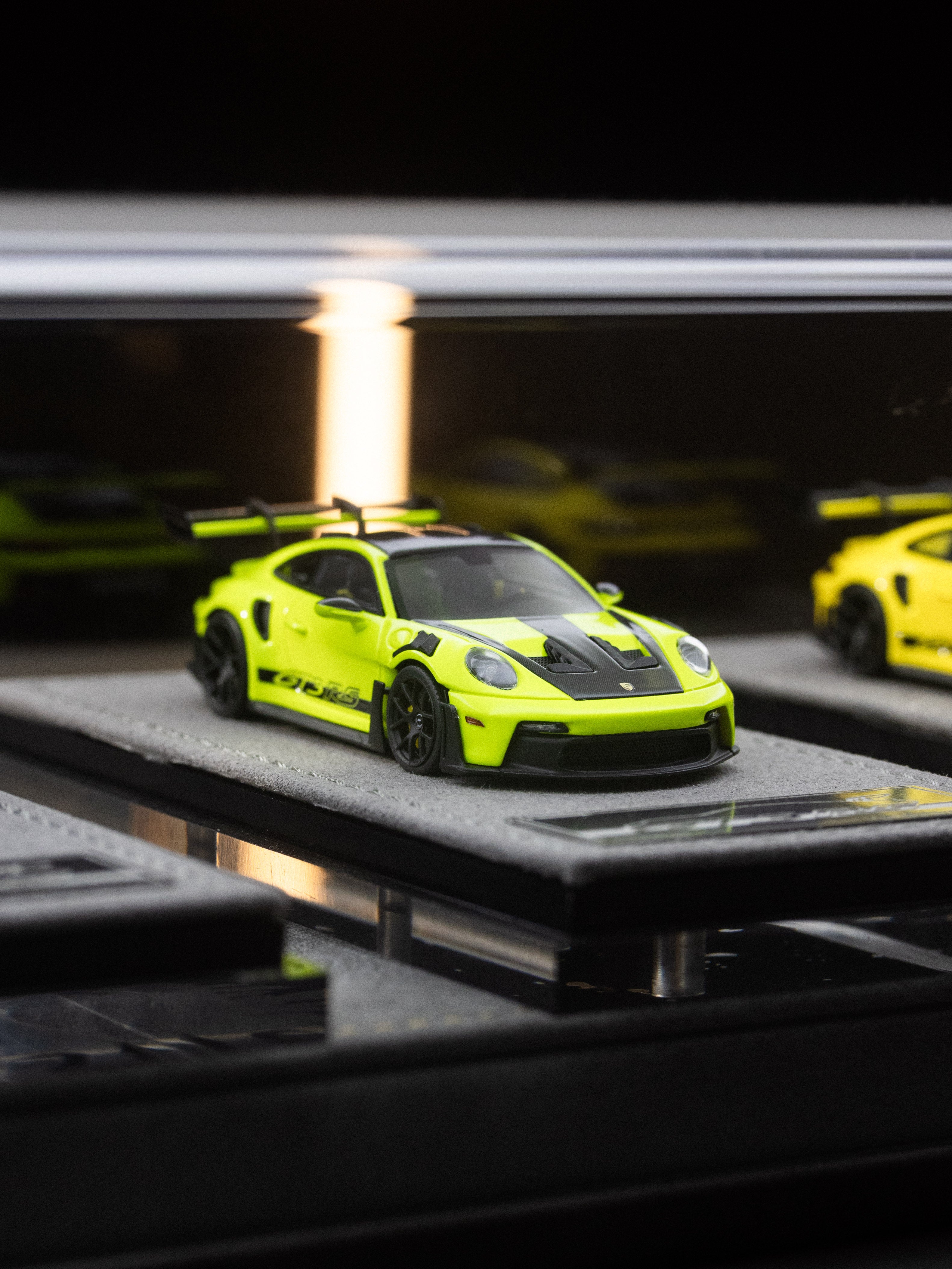 ( 5 Cars ) HH Model (Henson & Heaven) 1:64 scale Porsche 992.1 GT3 RS