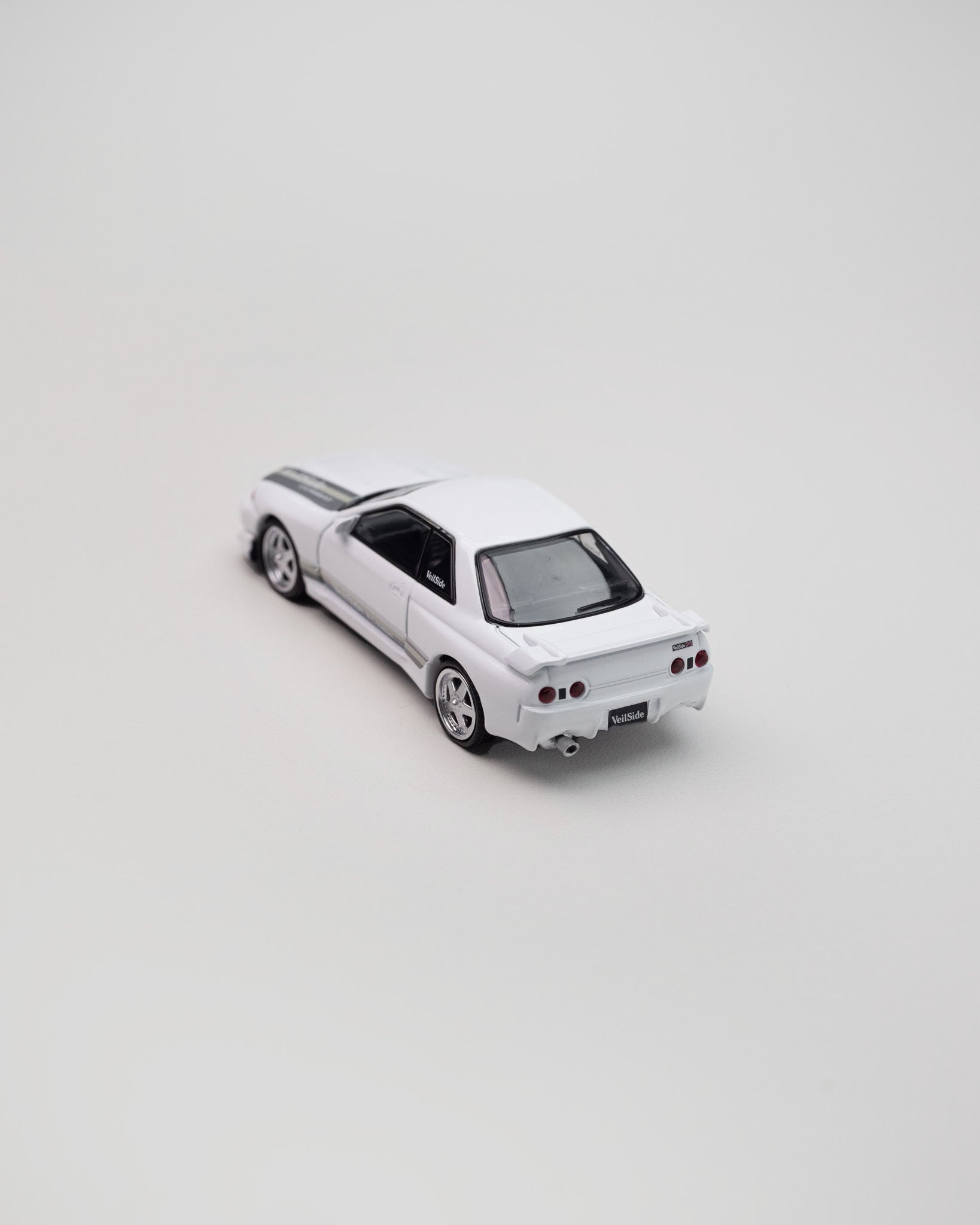 MINIGT - NISSAN SKYLINE GT-R (R32) VEILSIDE COMBAT C-I WHITE