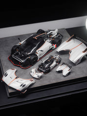 Set 1/18 and 1/64 LCD Pagani Huayra R Matte Pearl White