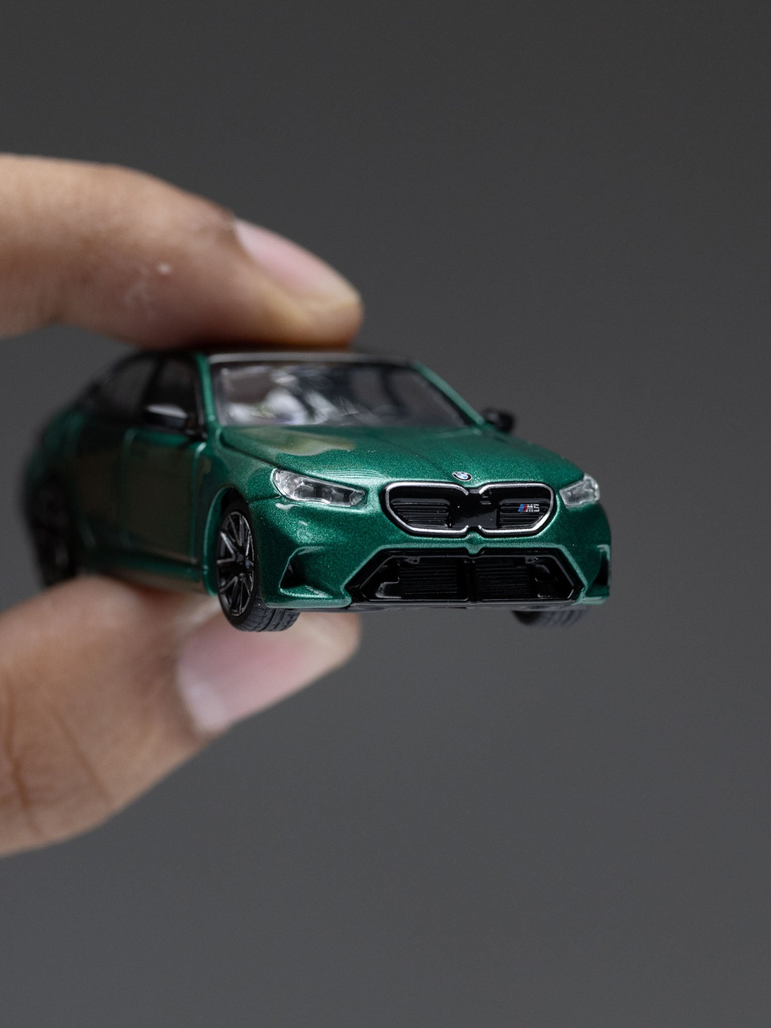 MINIGT 1/64 宝马M5 (G90) 马恩岛绿金属漆