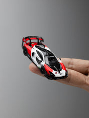 LCD 1:64 Mclaren Senna GTR Marlboro
