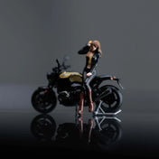 MOREART 1:64 宝马 R NINET 黑金摩托车女孩人偶套装树脂模型