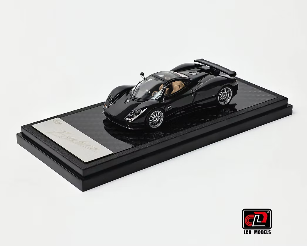 LCD 1:64 迈凯轮塞纳 GTR 万宝路