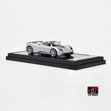 LCD 1:64 迈凯轮塞纳 GTR 万宝路