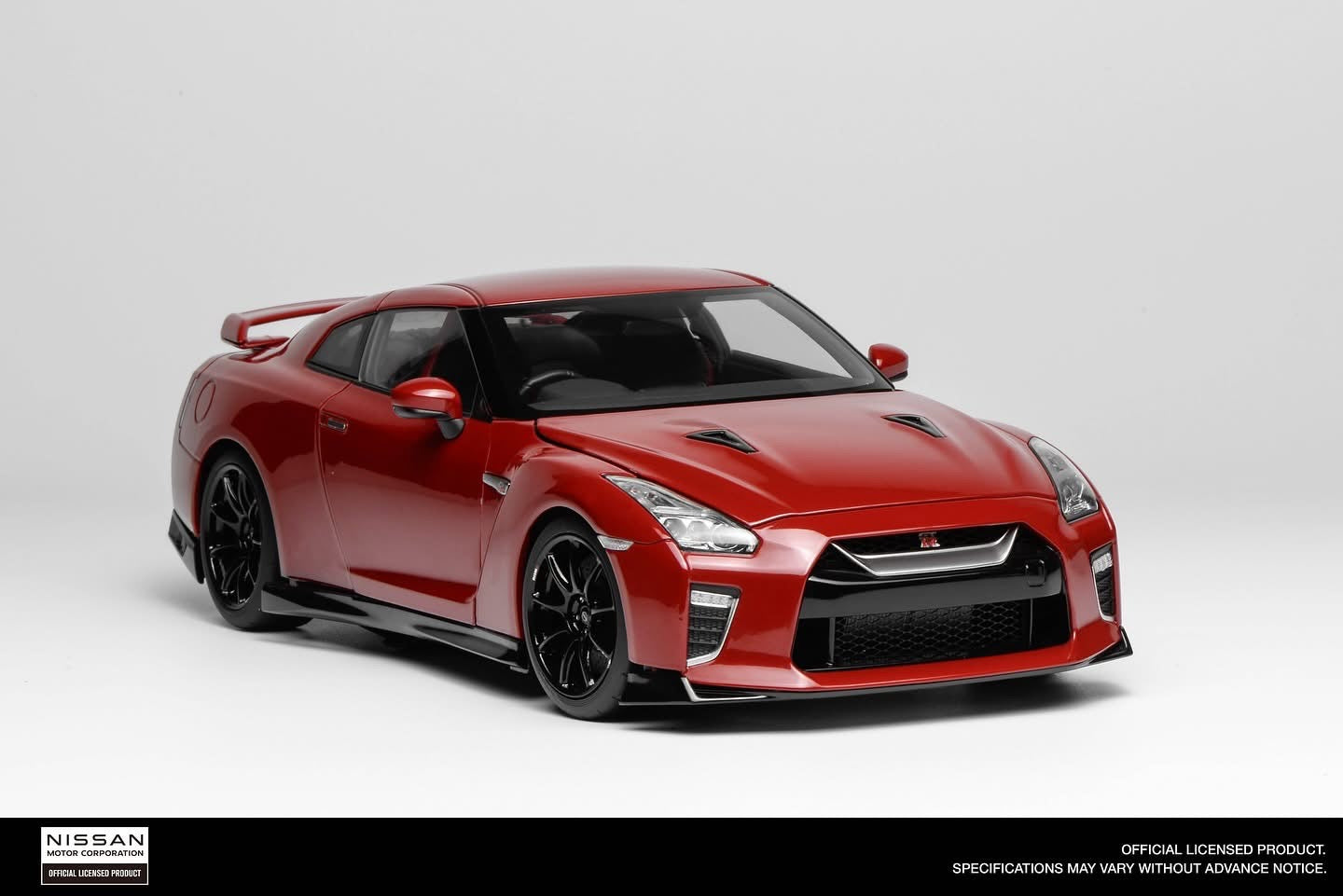MOTORHELIX - 日产 GT-R (R35) Track Edition Engineered by NISMO 2020 活力红