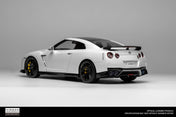 MOTORHELIX - 日产GT-R (R35) Track Edition Engineered by NISMO T-Spec 2022 亮光珍珠白