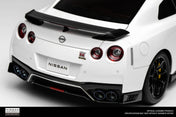 MOTORHELIX - 日产GT-R (R35) Track Edition Engineered by NISMO T-Spec 2022 亮光珍珠白