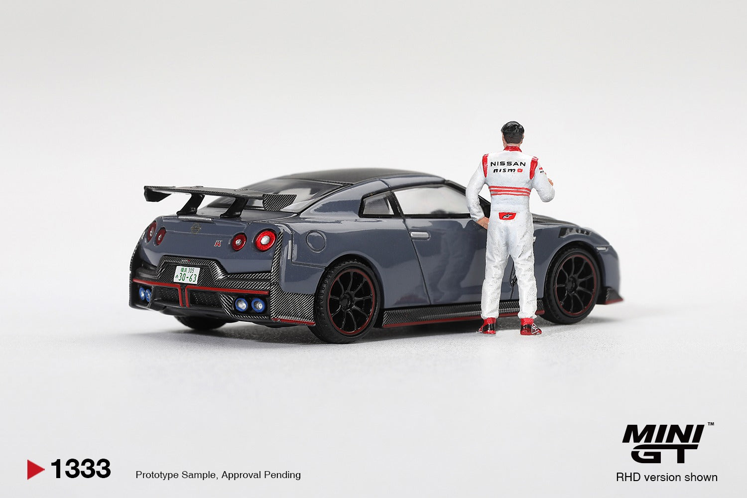 MINIGT 1/64 Nissan GT-R Nismo 2024 Tsukuba Production Car LapRecord W/ Matsuda Figure Tsugio Matsuda Collection