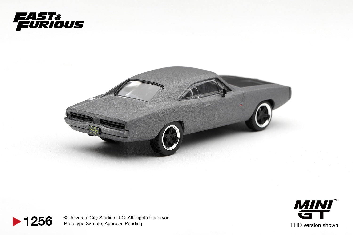 MINIGT 1/64 Dodge Charger "Fast Five" Dominic Toretto / Blister Packaging