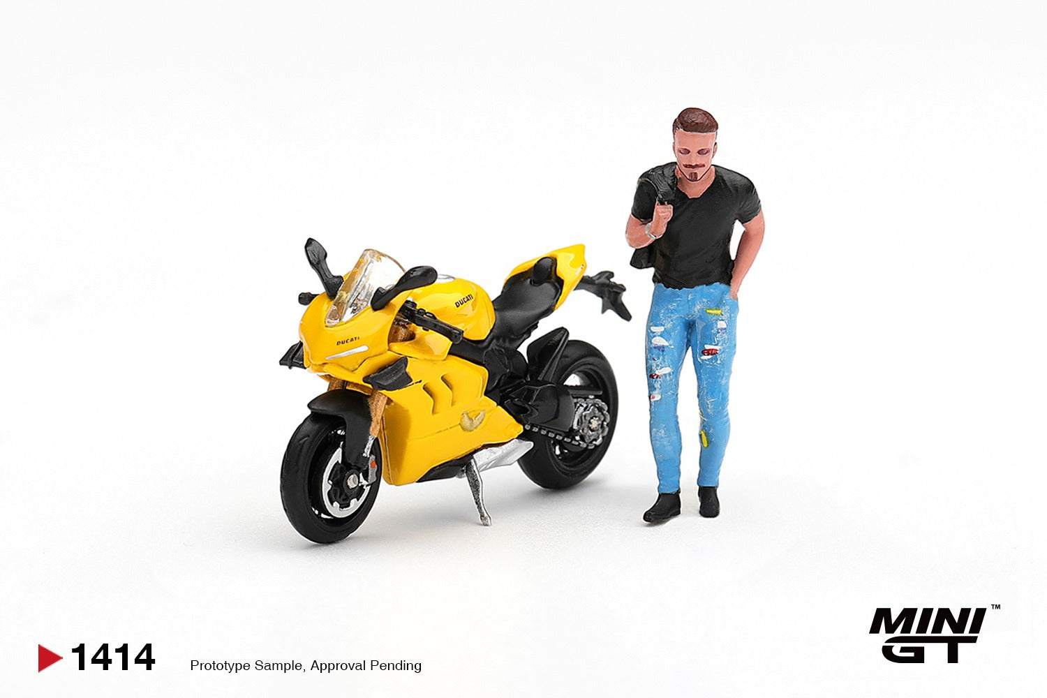 MINIGT 1/64 Ducati Panigale V4 S Giallo w/ figure
