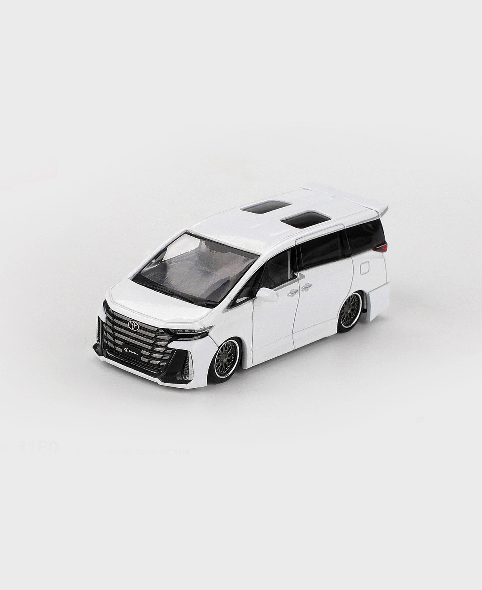 MINIGT - 1/64 Toyota Alphard 40 KUHL White